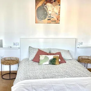 calu-homes-torremolino.1costadelsol.com/